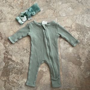 Spearmint Love Organic Waffle Basic Zip Romper & Bow